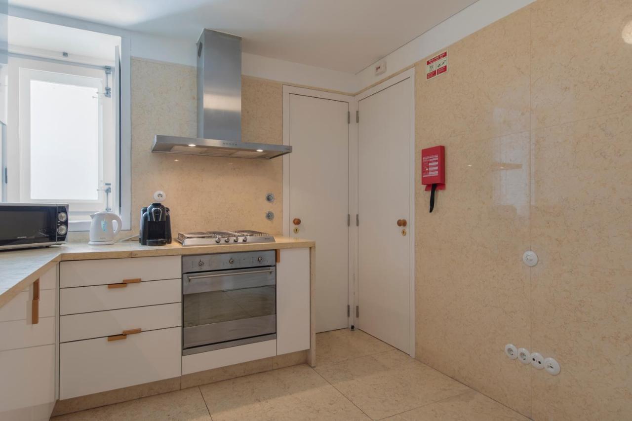 Downtown Apartment Santa Justa ลิสบอน ภายนอก รูปภาพ