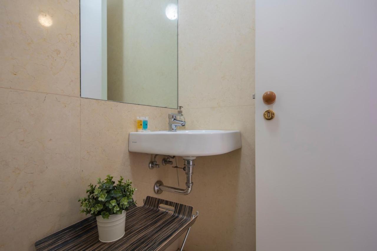 Downtown Apartment Santa Justa ลิสบอน ภายนอก รูปภาพ